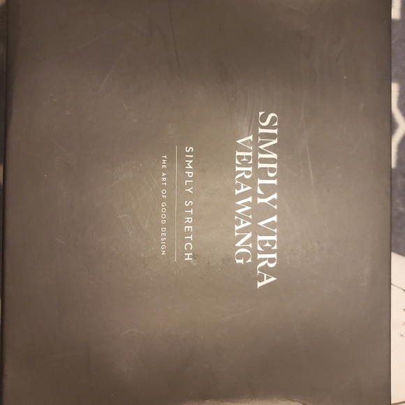 Simply Vera Booties - Picture 4 of 5